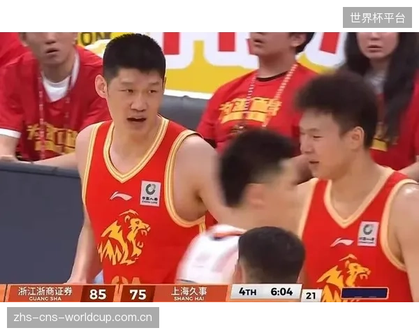 王哲林低位统治力面临考验，胡金秋高位策应或成浙江破局关键。